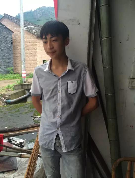 點(diǎn)滴積累，傳遞真情-西尼愛心階梯幫扶困難學(xué)生第三次仙居行