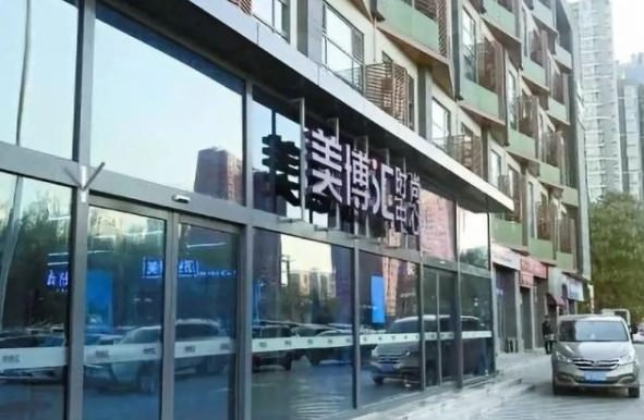 為漲物業(yè)費(fèi)裝“梯控”，業(yè)主不滿：好好的電梯憑啥不能用？